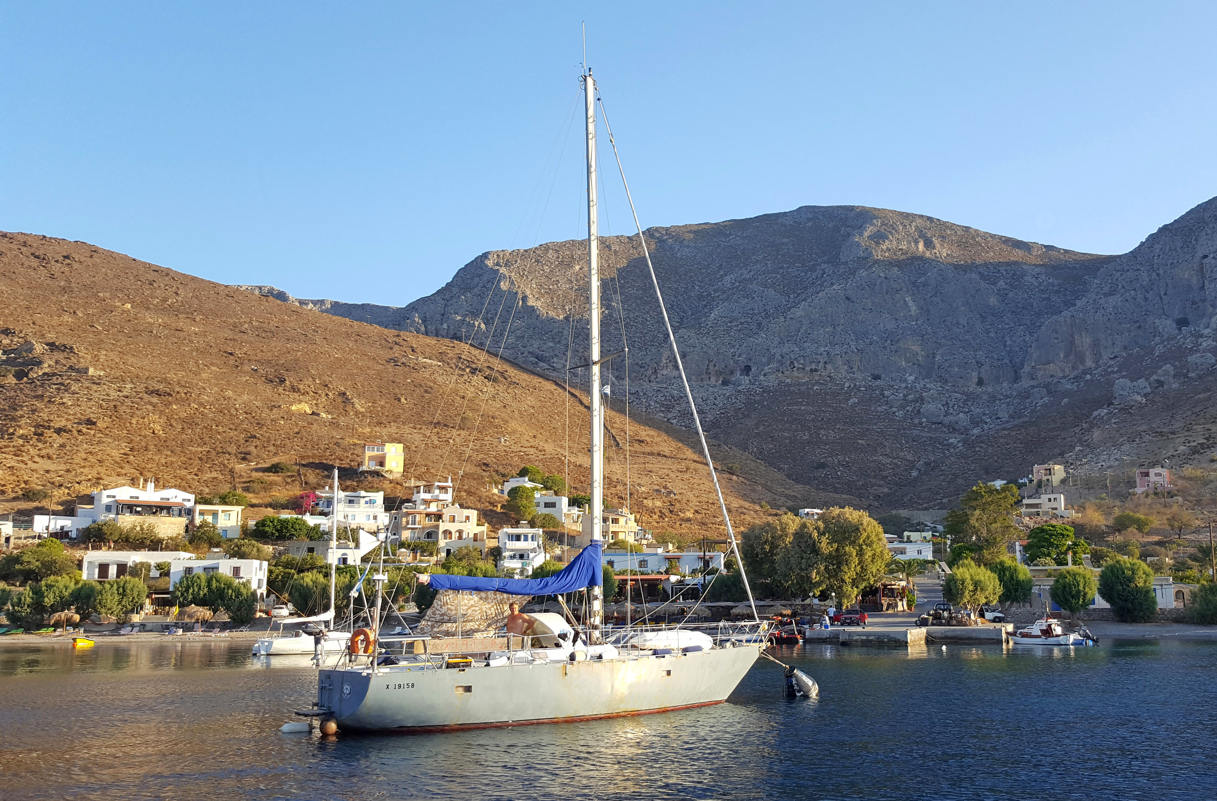 LuNa — под парусами по островам Греции
